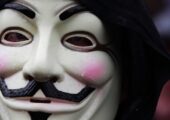 Anonymous hareketinin sembolü, Bir Guy Fawkes maskesi,  | Fotoğraf: Reuters