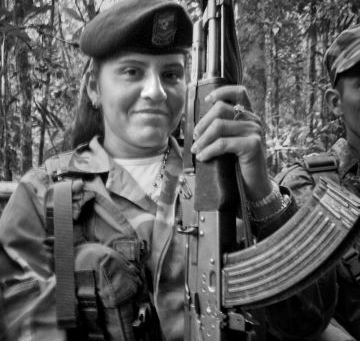 Isabela Sanroque: Cinsiyet Ayrımcılığı, FARC-EP İçin Bir Sorun Mu?