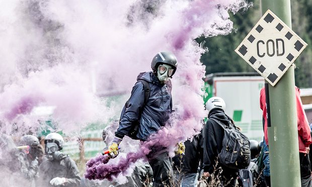 İtalya’da Sınır Karşıtı Protestoda Çatışma