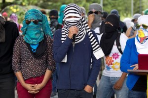 Honduras: Öğrenciler Üniversite Yönetimini Ele Geçirdi ve Süresiz İşgal Başlattı