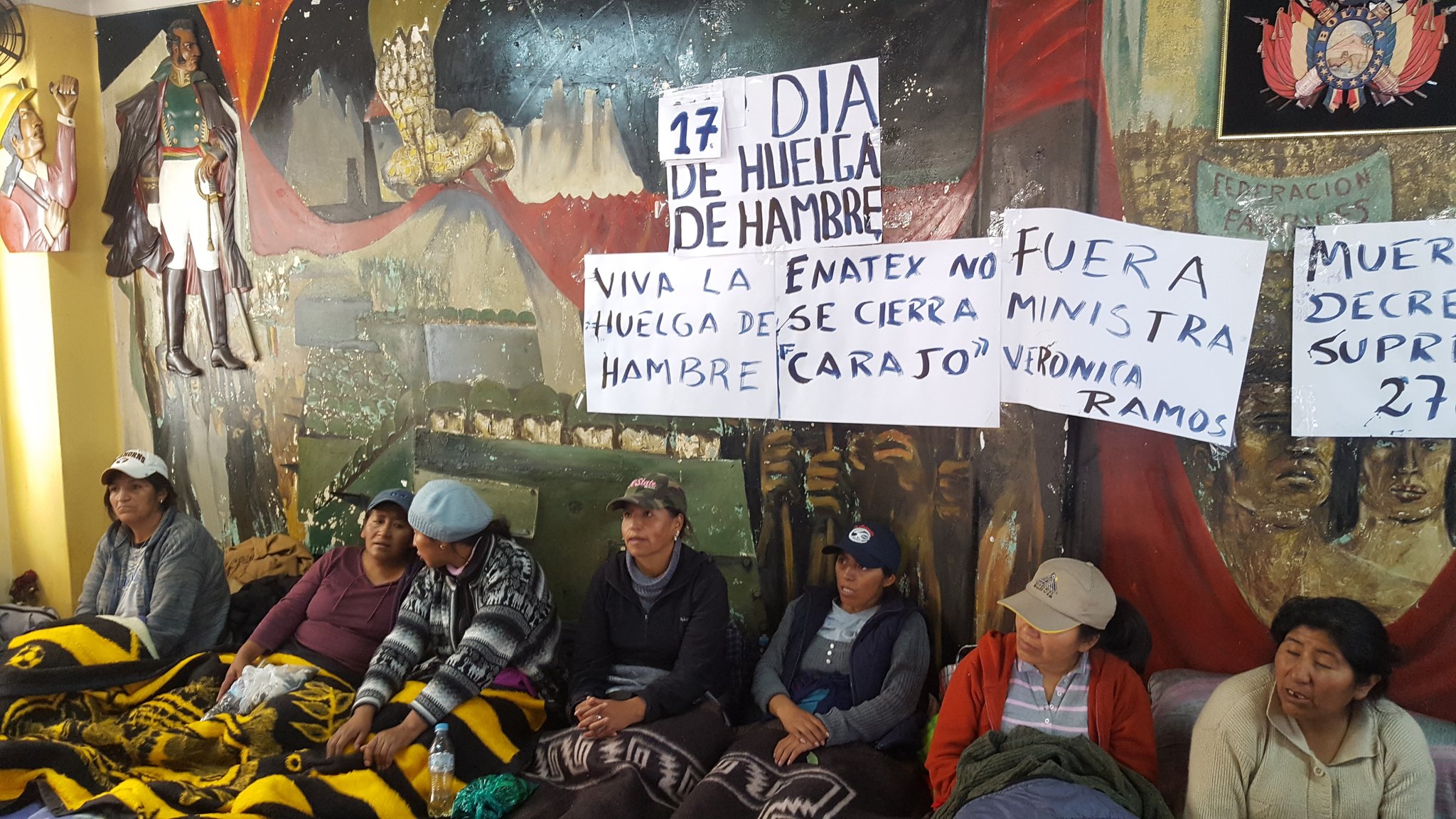 Bolivya: Fabrikaları Kapatılan İşçiler 17 Gündür Açlık Grevindeler