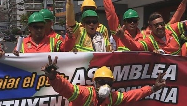 Panama: Yolsuzluğa Karşı Sokağa Çıkan İnşaat İşçileri Yol Kesti