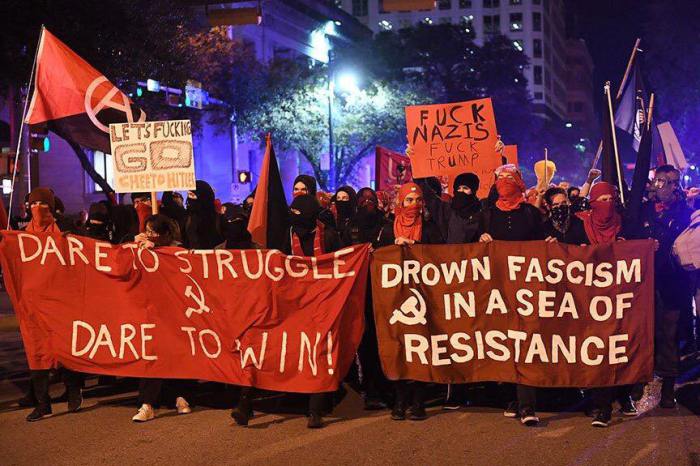 Red Guards Austin: Bütün Anti-Faşistlere Çağrımızdır!