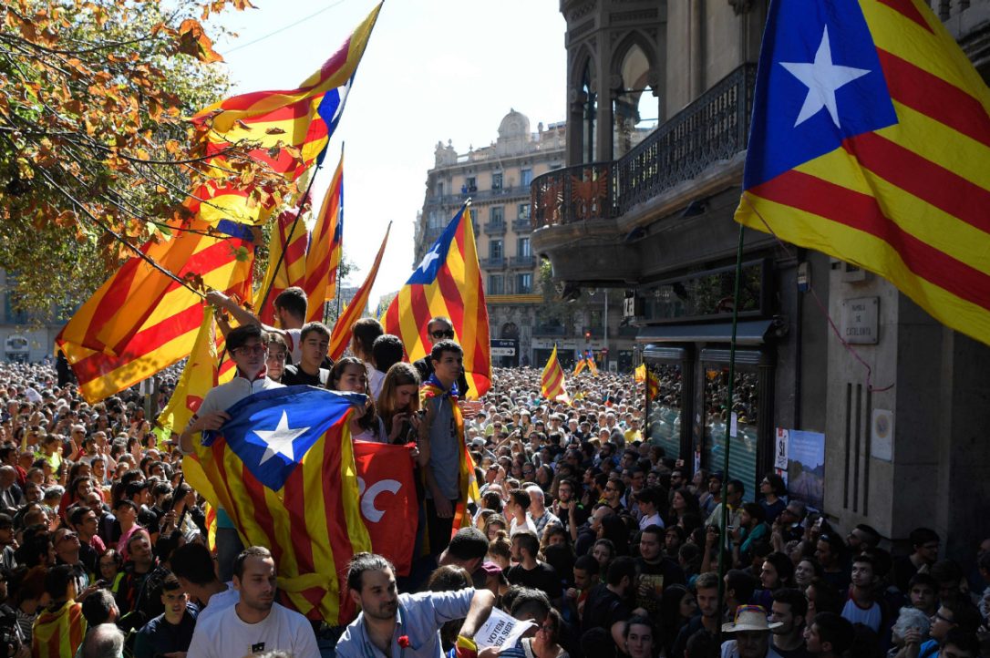 İspanya: Katalonya'da Sıkı Önlemler, Podemos Milletvekili Manolo Monereo ile  Röportaj