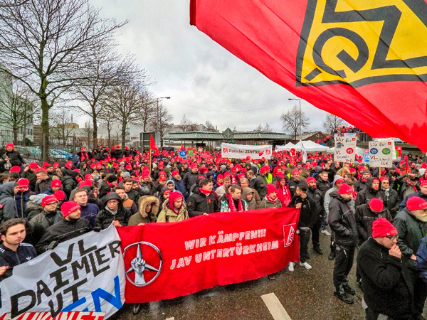 Almanya: Stuttgart’ta Metal İşçilerinden ‘Uyarı Grevi’