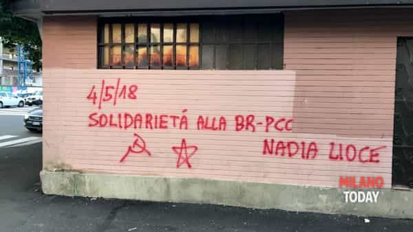İtalya: Tutsak Kızıl Tugaylar Savaşçısı İçin Duvar Yazıları