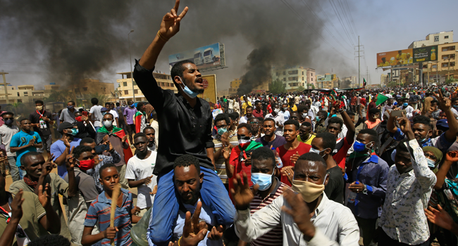 Sudan'da Devrim Süreci Turgay Ulu’nun Adam Bahar ile Yaptığı Röportaj