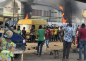 Nijerya: Halk Direnişi Sürüyor, Karakollar Ateşe Verildi, Gıda Depoları ve Bankalar Halk Tarafından Kamulaştırıldı